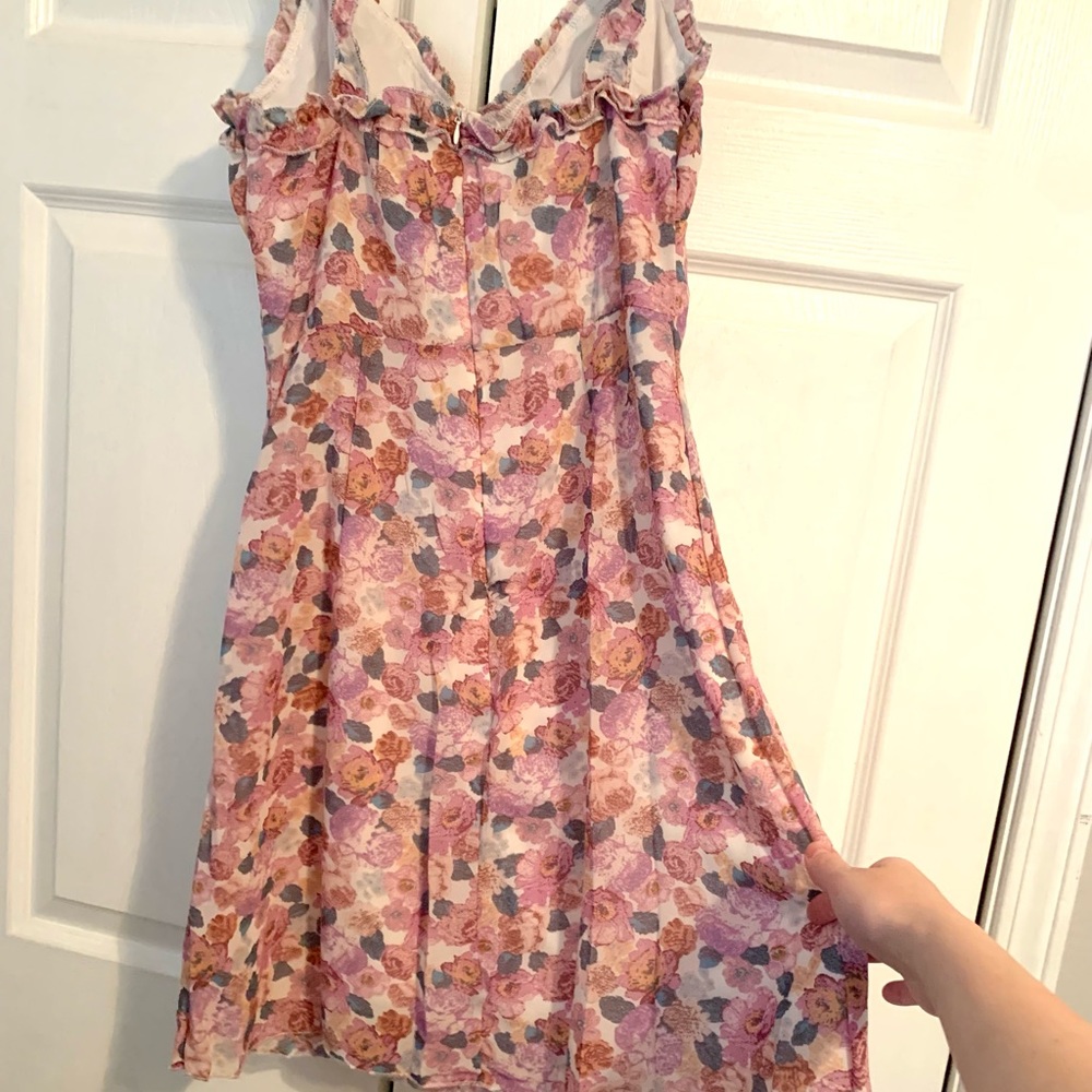 Floral Ruffle Mini Dress Size Large - Picture 5 of 9